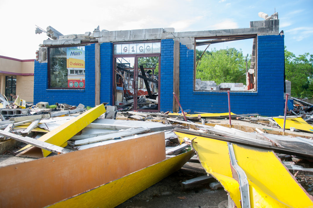 Florida Boulevard retail