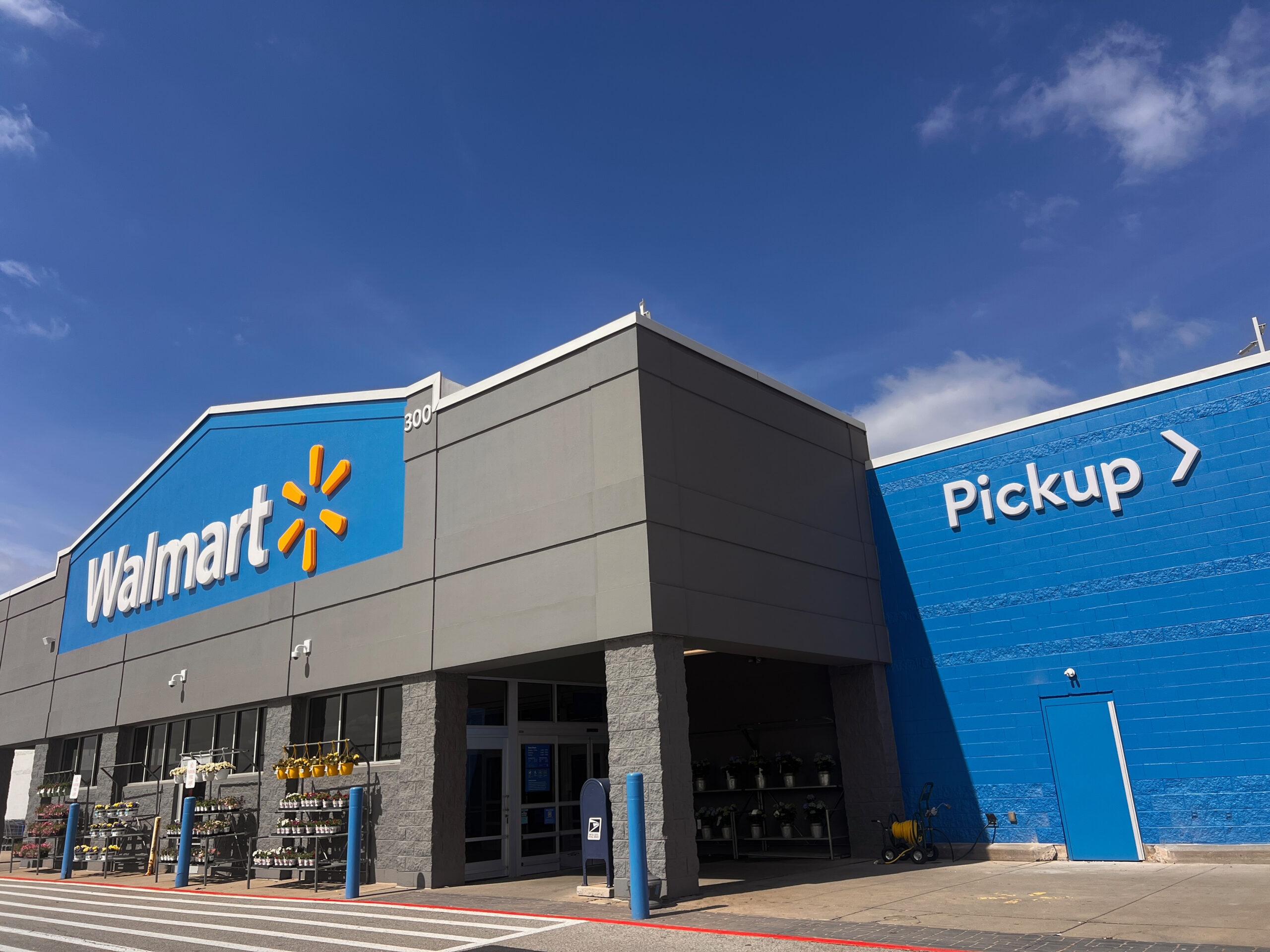 New Orleans investors add a Gonzales Walmart 'shadow center' to their growing po...